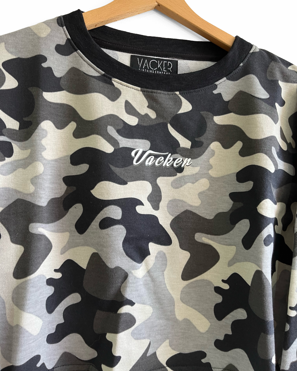 Buzo Crop Estampado Militar