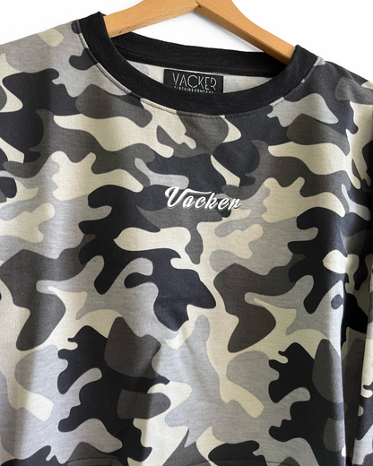 Buzo Crop Estampado Militar